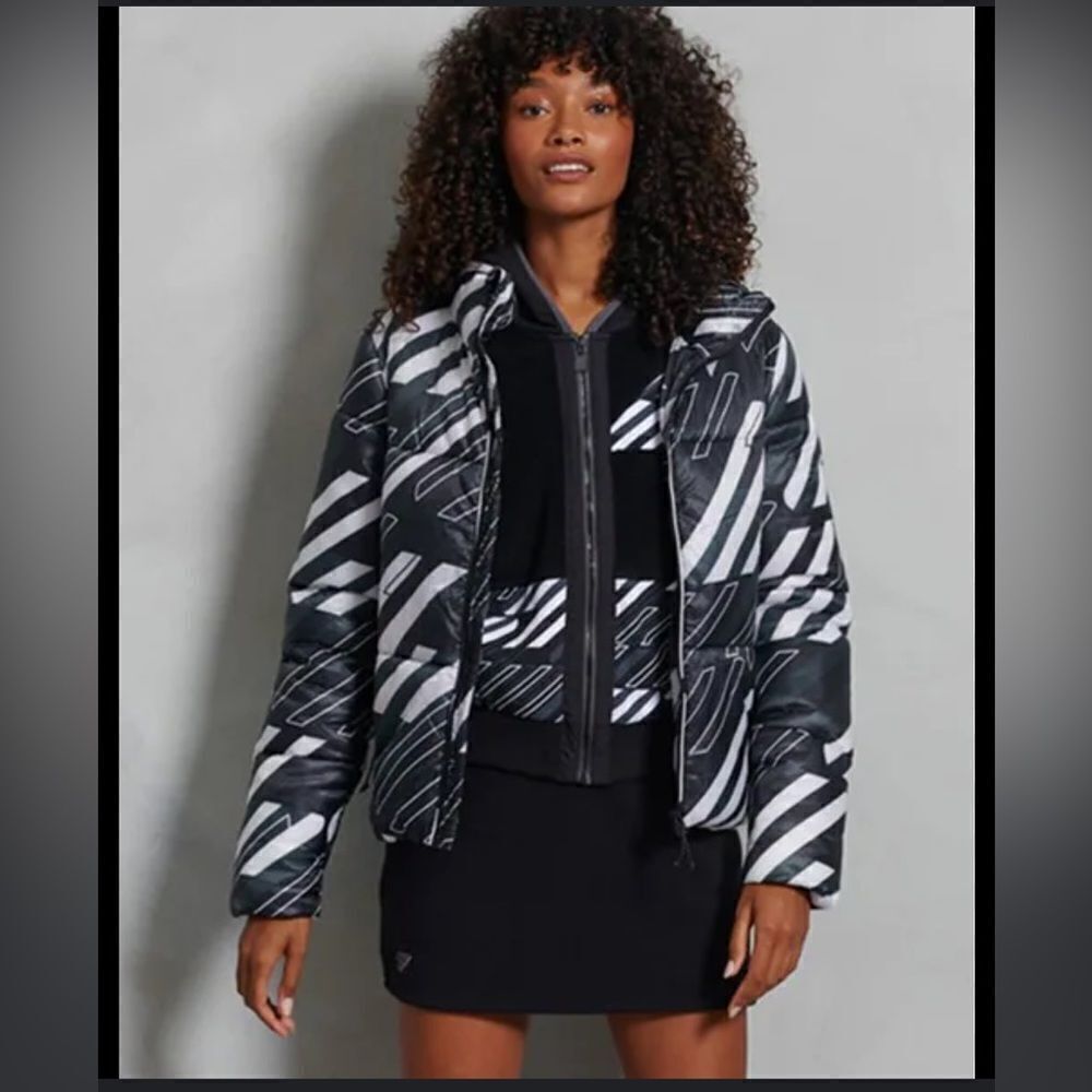 NWT-Superdry Sportstyle Puffer Jacket- Black and white- Women’s size 8 (medium)
